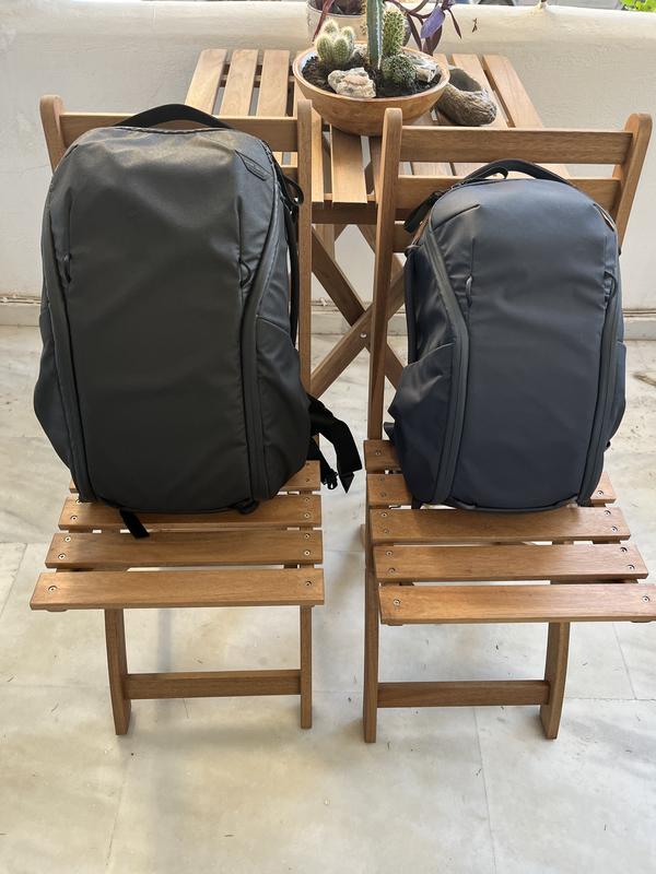 【新品】 peak ダークグレー リュック 15L Peak Design Everyday 15L Zip Backpack - Travel