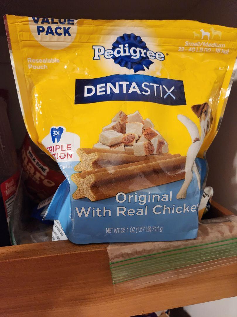 Pedigree Dentastix Original Flavor Bones Small Medium Dog Dental Treats 14.1 oz. Count of 25 Petco