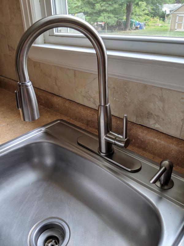MOEN Banbury High-Arc 2-Handle Standard Kitchen Faucet With