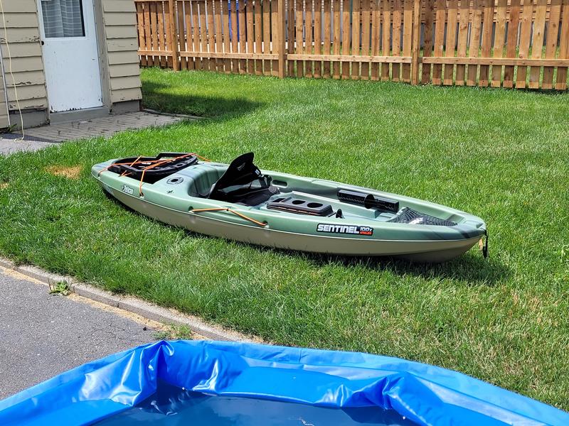 Pelican kayak Sentinel 100XR Angler e/Send - Kayak Junky