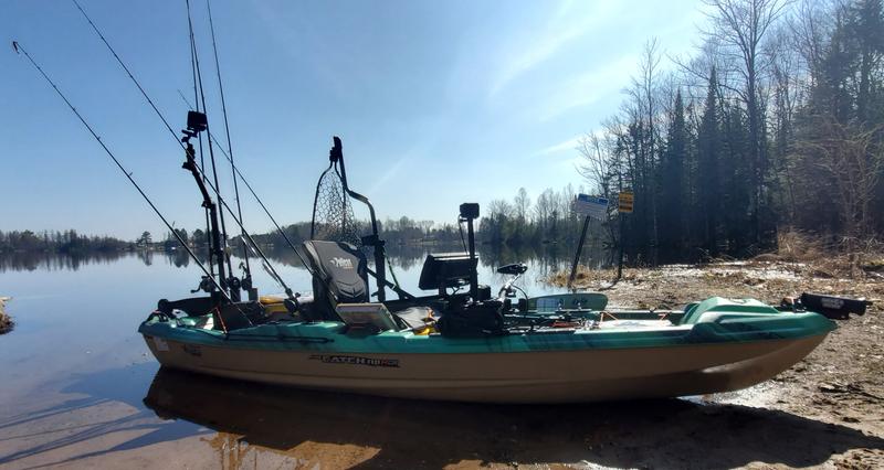 PELICAN - Catch Mode 110 fishing kayak - $ 799 - Dover Marine