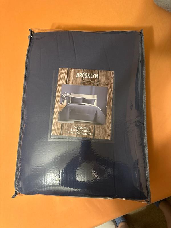 Customer carousel item 3.