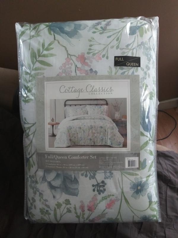 Cottage Classics® Field Floral 3-Piece King Comforter Set | Bed Bath ...