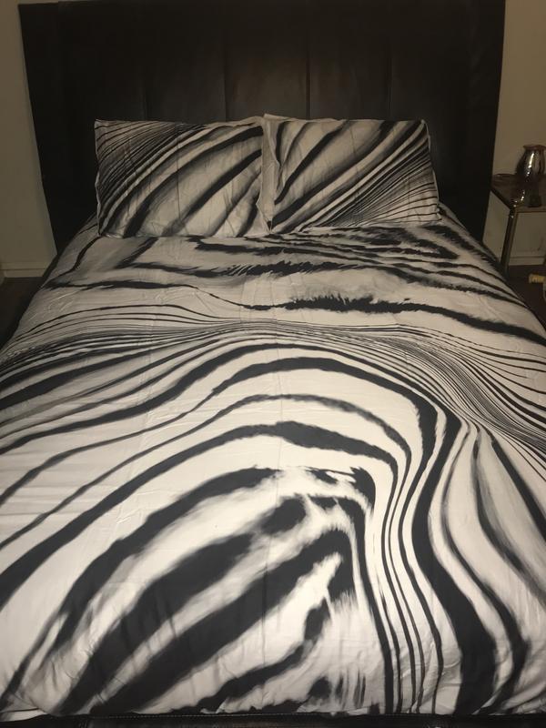 Vince Camuto dark grey King store Blanket !