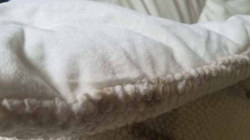 Super cozy soft on both sides