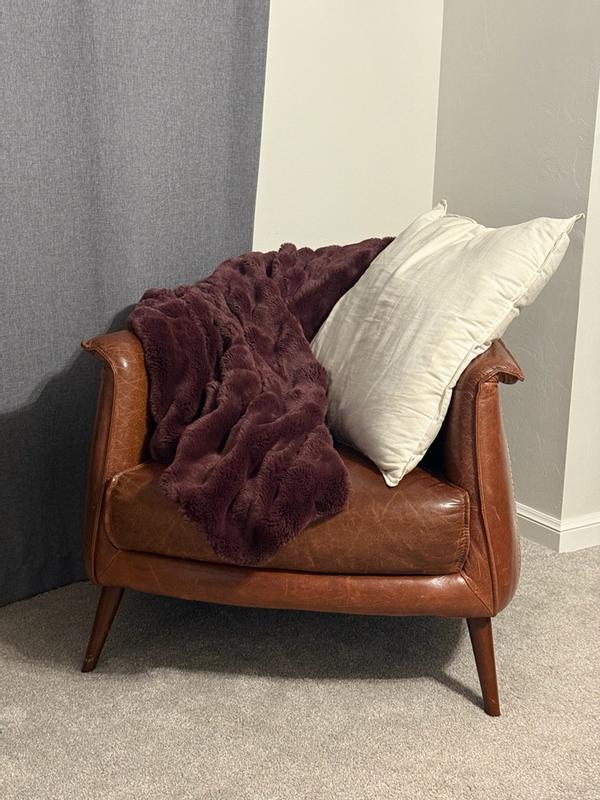 Customer carousel item 1.