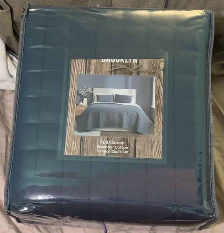 Customer carousel item 8.