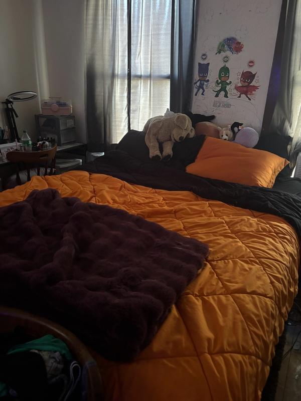 Customer carousel item 12.