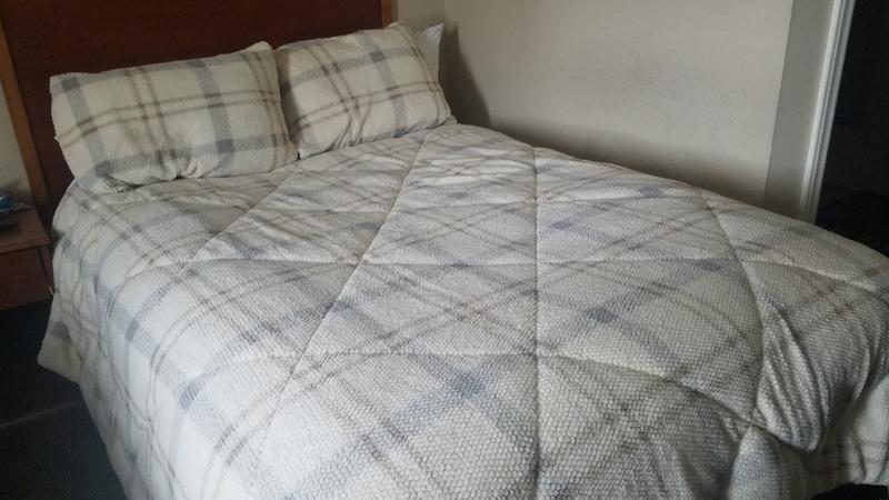 Cuddl Duds® Heavyweight Flannel Classic Plaid Comforter Set