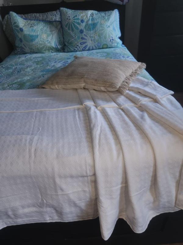 Customer carousel item 5.