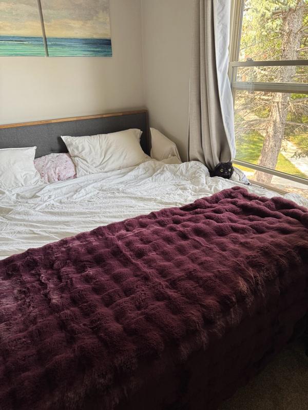 Customer carousel item 10.