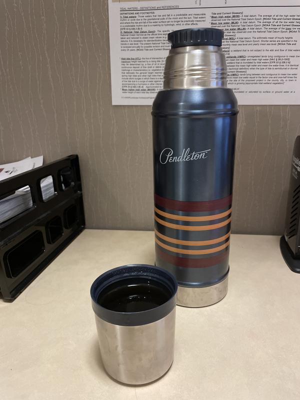 Pendleton Stanley Classic Insulated Bottle 32oz Oxford Yakima Stripe