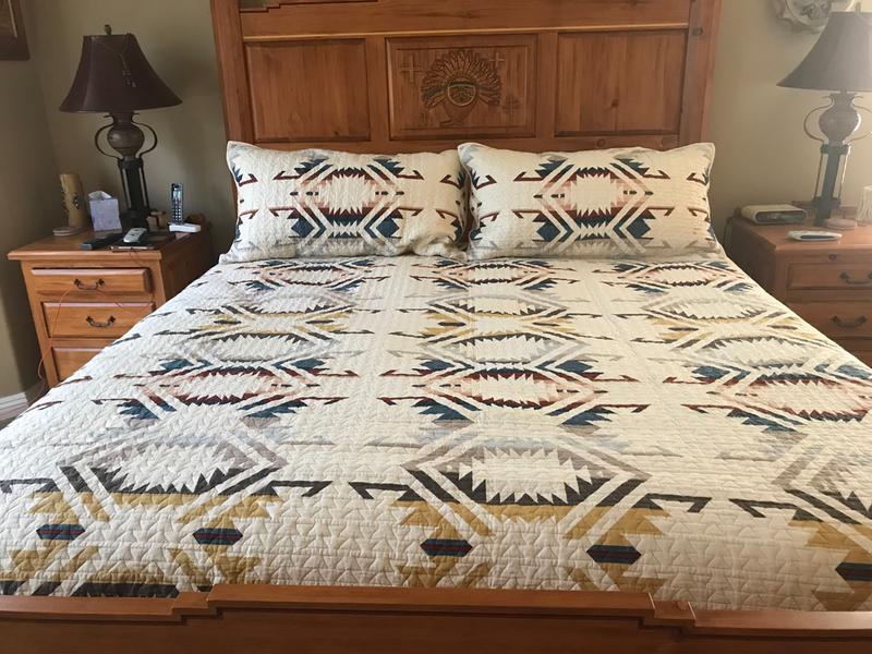 White Sands Printed Quilt Set-For All Seasons