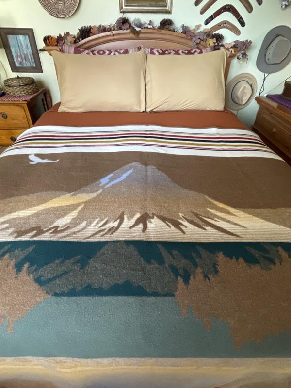 Shop Cozy Wool Glacier Peaks Blanket for Ultimate Style | Pendleton