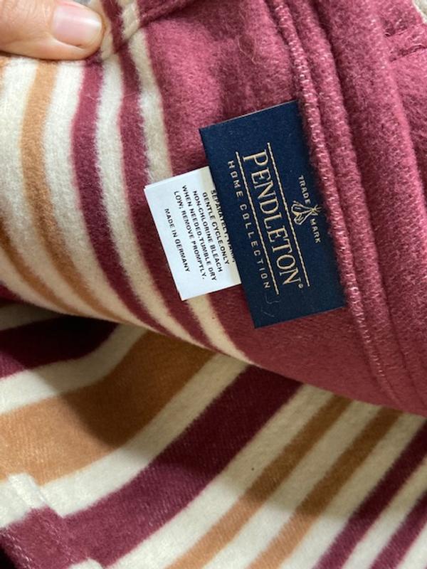 Pendleton Carico Lake/Stripe Organic Cotton Throw Gift Pack