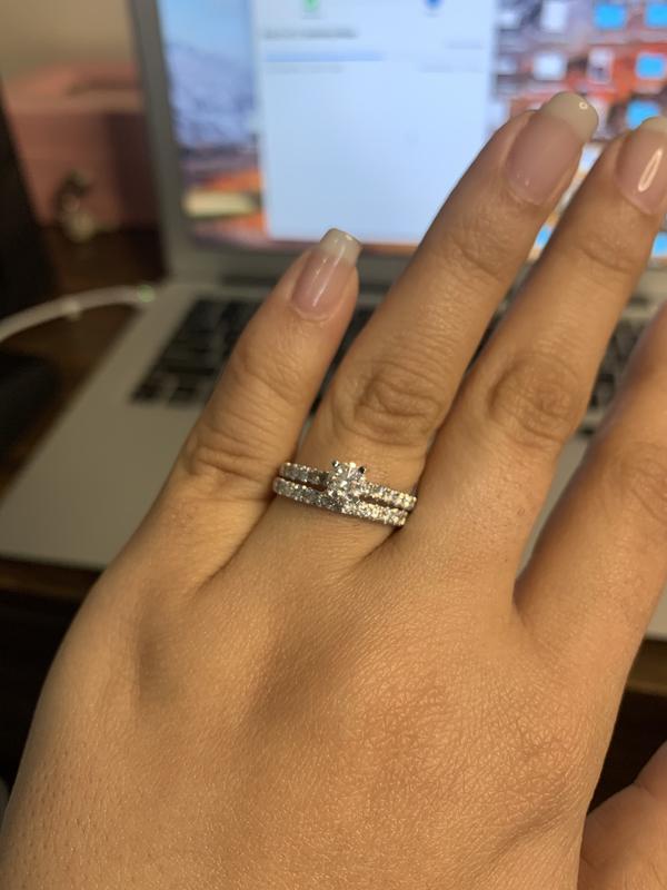 Previously Owned 1.00 CT. T.W. Diamond Bridal Set in 14K White Gold Peoples Jewellers