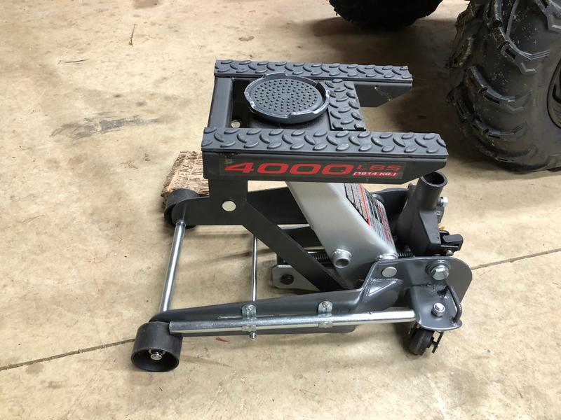 Powerbuilt 4 000 Lb Triple Lift Floor Jack