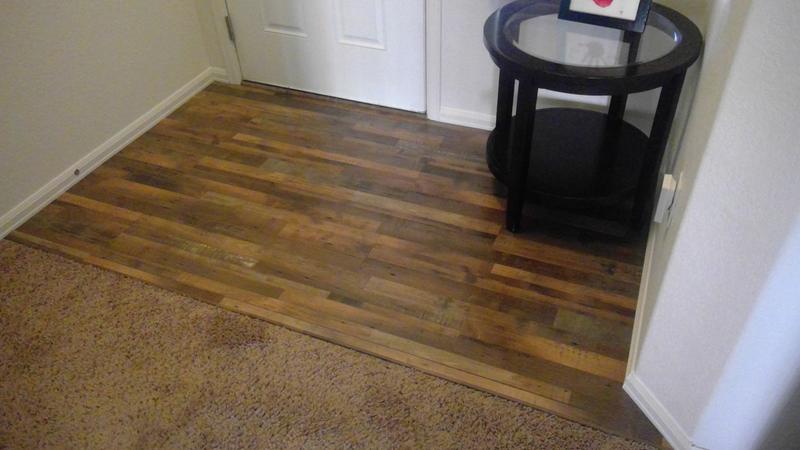 Reclaimed Elm Pergo Xp Laminate Flooring Pergo Flooring