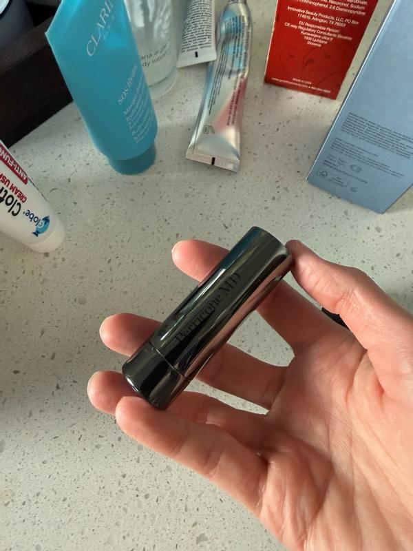 Customer carousel item 7.