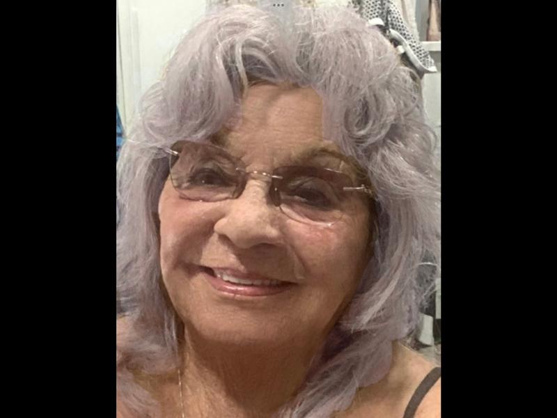 Customer carousel item 3.