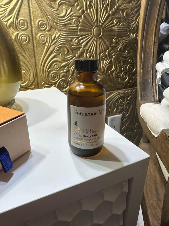perricone md essential fx acyl-glutathione chia body oil Amazon.com: Essential Fx Acyl-Glutathione Chia Body Oil, 4 fl. oz. : Beauty  & Personal Care