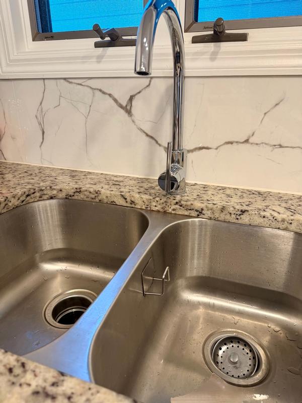 Polished Chrome Brislin GT29-BI0C 1-Handle Kitchen Faucet