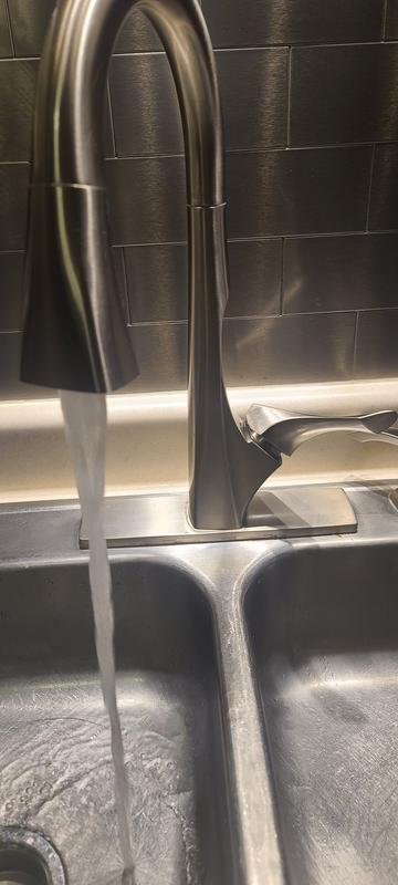 Dispenser　Venturi　Sprayer　Matte　with　Kitchen　Faucet　Pull-Down　in　F-529-7VNB　Pfister　Soap　Single-Handle　Black