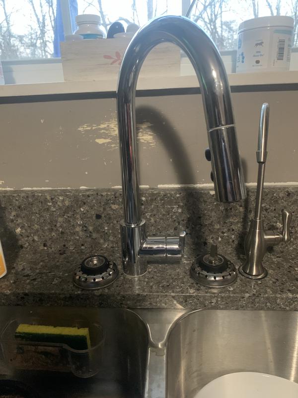 Polished Chrome Brislin GT529-BIC 1-Handle Pull-Down Kitchen