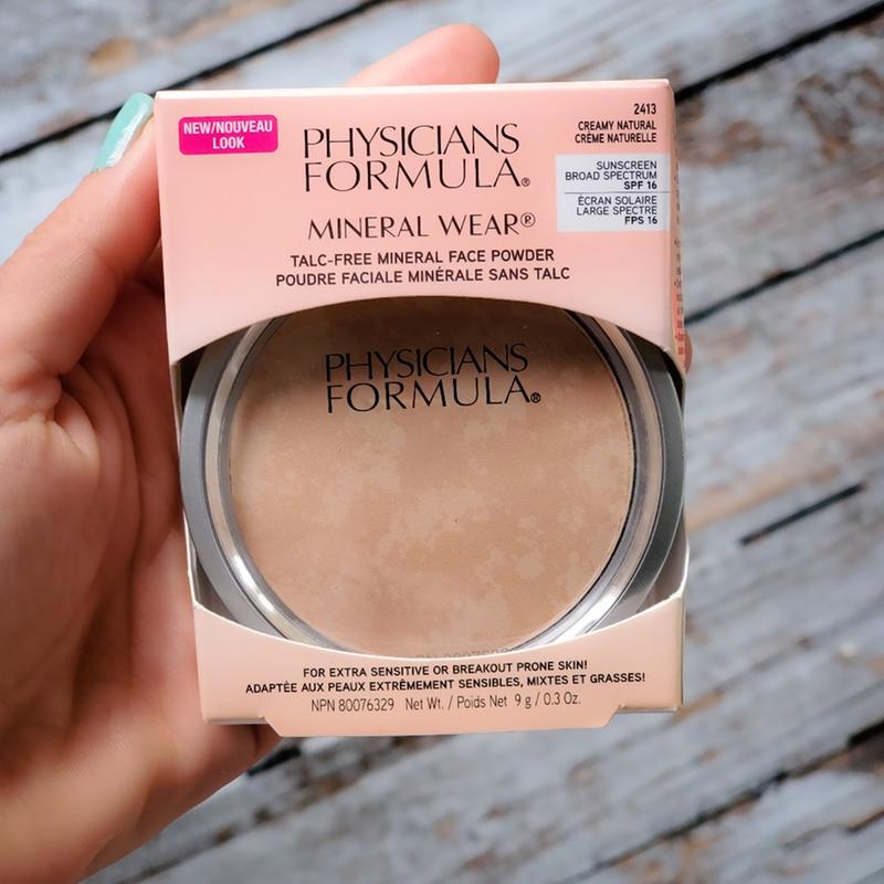 Pressed face deals powder with sunscreen