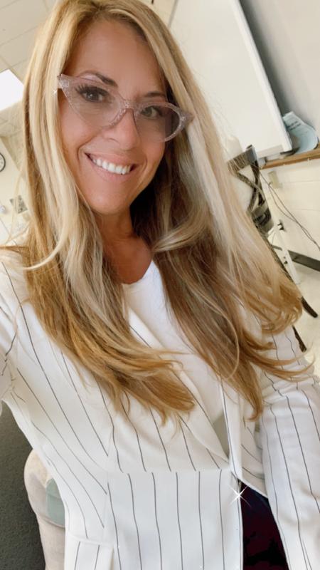 Customer photo for "Dry shampoo"