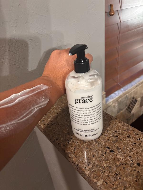 Customer photo for "Shiny and hydrating"