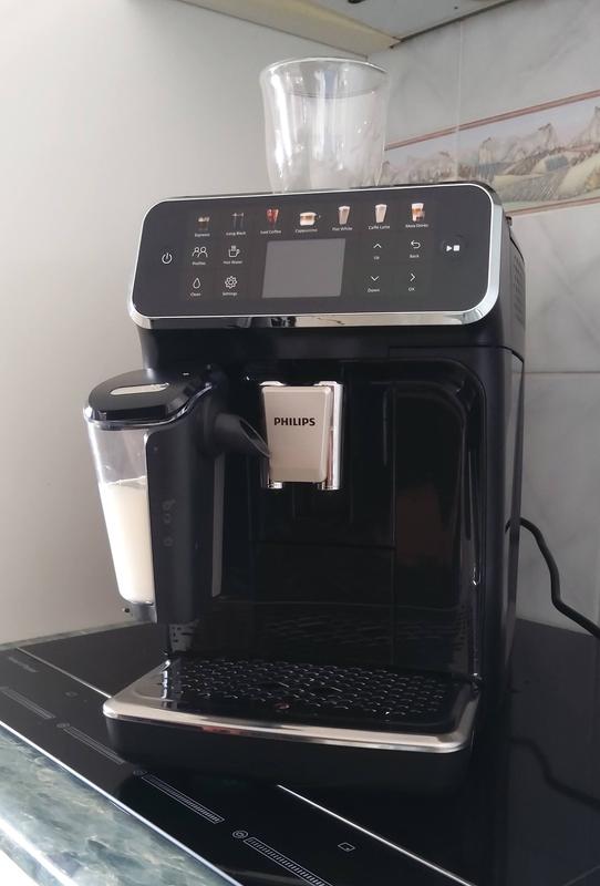 Perfect coffee machine - Philips 4400 Series Automatic Coffee Machine!