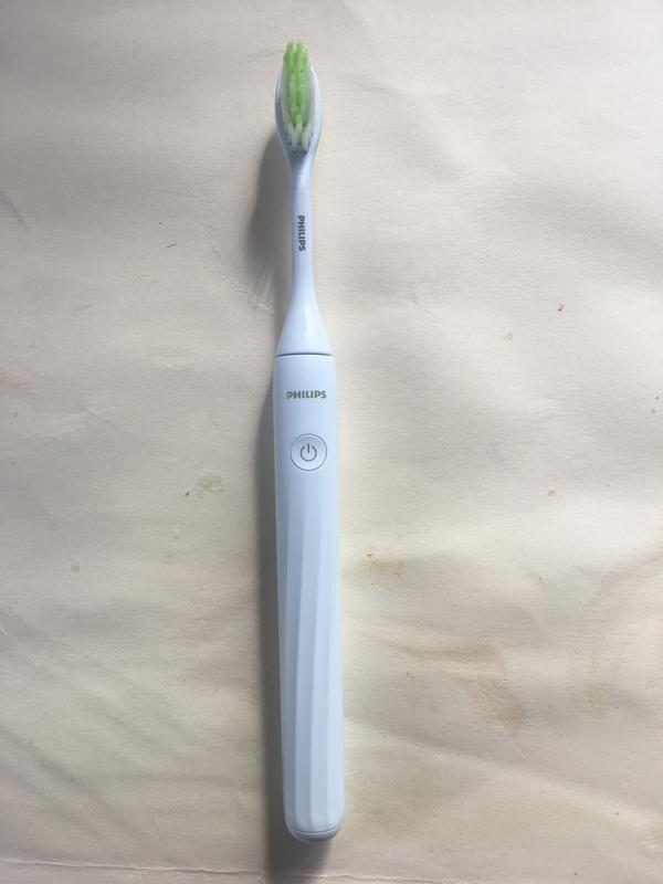 Travel-Ready Microvibration Toothbrushes : Philips One by Sonicare