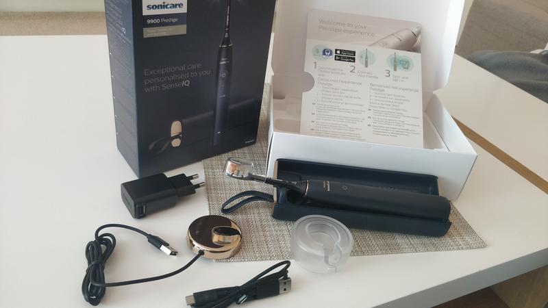 Philips 9900 Prestige Champagne Toothbrush - HX9990/11 | Abt
