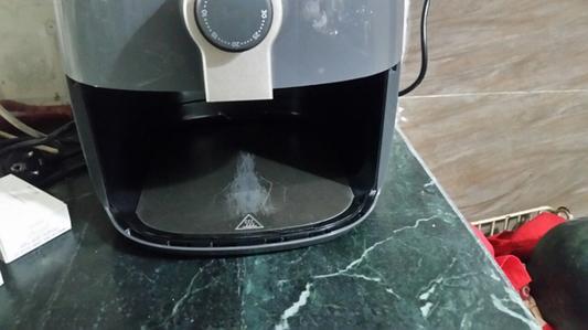 These are the scratches at the base