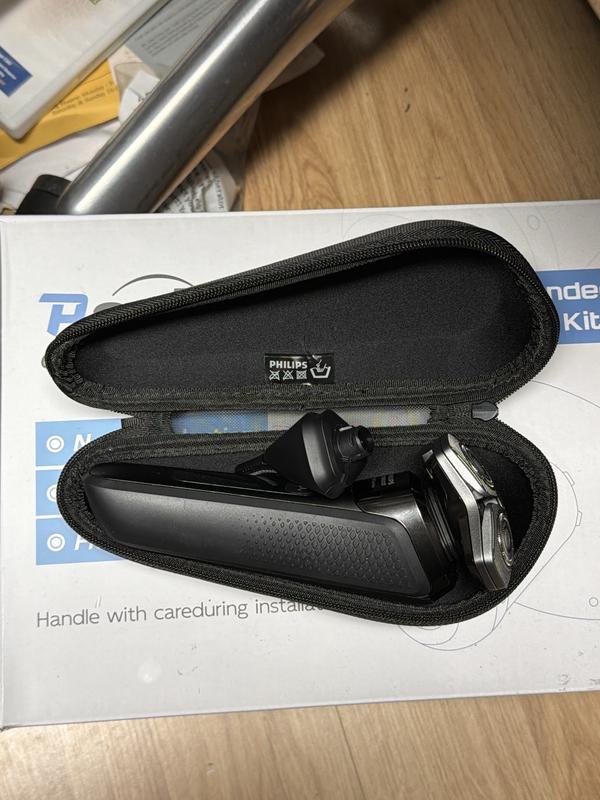 Customer carousel item 3.