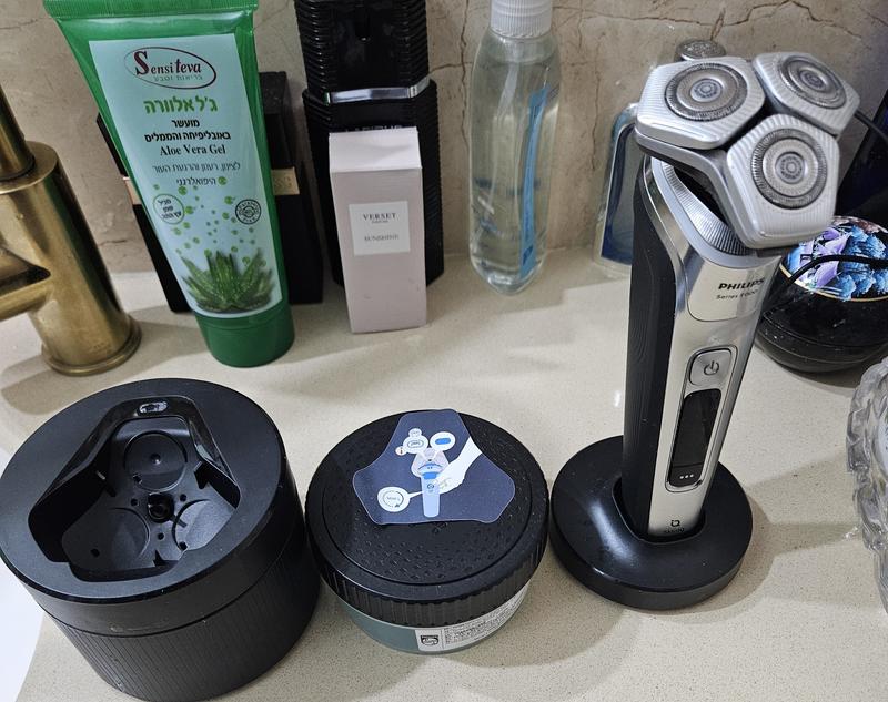 MY NEW ECXLANT SHAVER