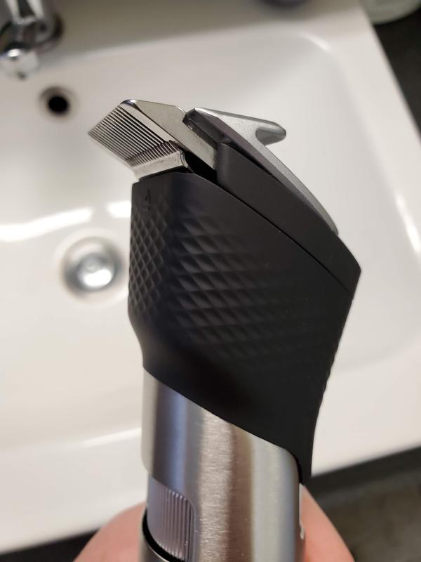 Metal comb/spacer fully extended