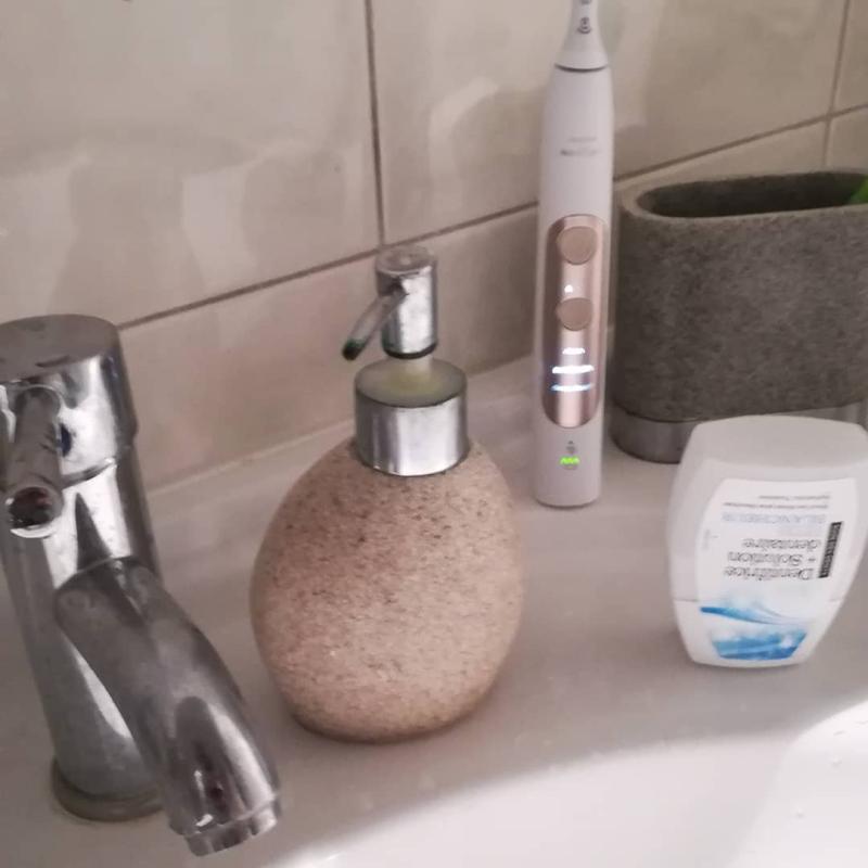 Photo du client 2 de 2. Cliquez pour ouvrir l'image pleine grandeur.