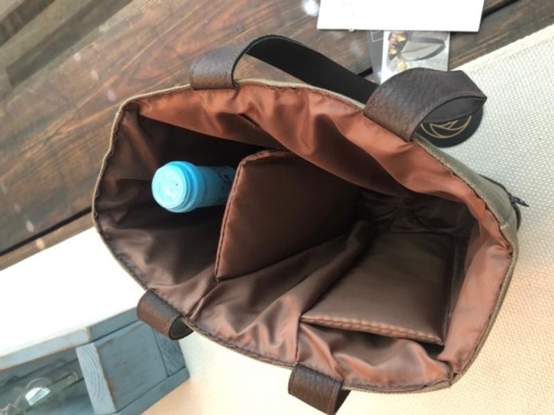 Dividers can be pushed back to make only 2 sections