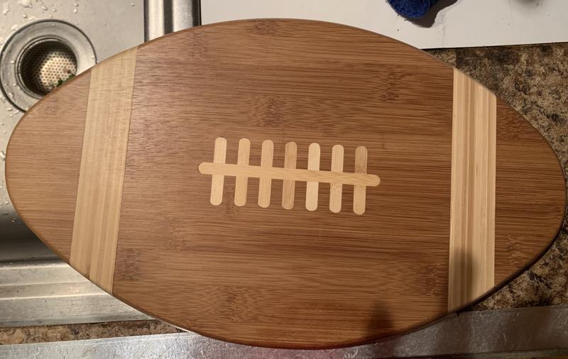Picnic Time New York Giants Touchdown PRO Cutting Board
