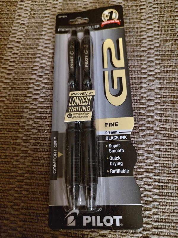 Pilot G 2 Retractable Gel Ink Pens Fine Point 0.7 mm Black Barrel
