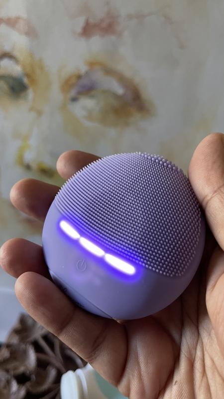 Silicone Facial Cleansing Brush