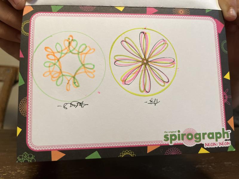 Spirograph Neon Tin