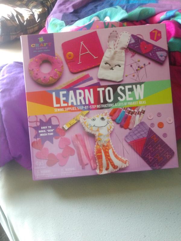 Let's Learn To Sew Kit - Artist & Craftsman Supply