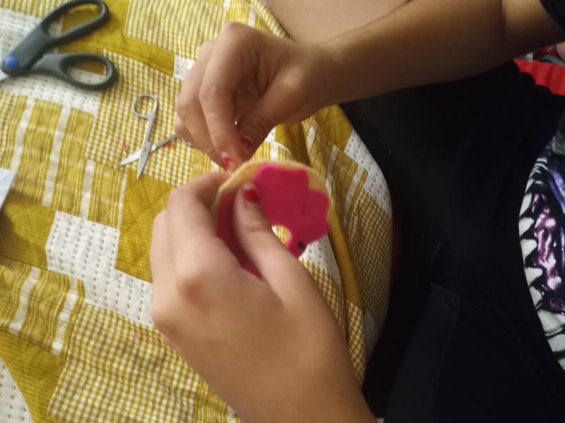 CRAFT-TASTIC® LETS LEARN TO SEW – PlayMonster