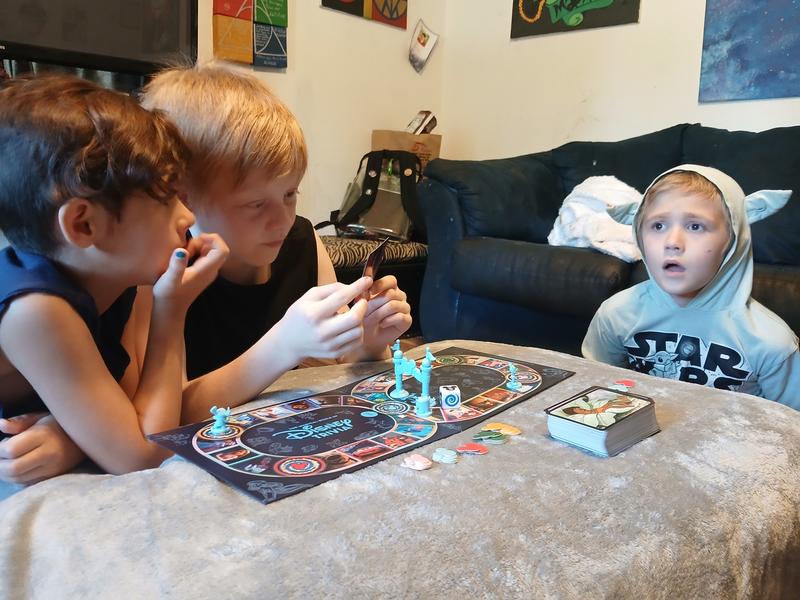 Disney Trivia (Blue Box) – PlayMonster Disney Trivia (Blue Box) – PlayMonster