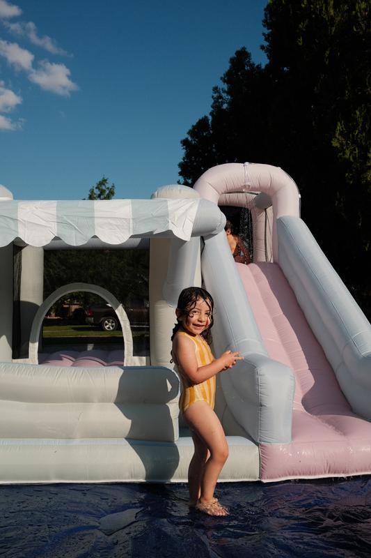 Review Thumbnail Image 0 349614388