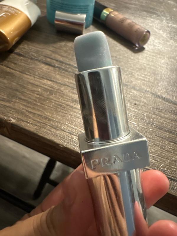Customer photo for "Deep hydration for your lips."