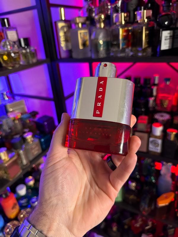 Luna Rossa Sport Perfume | Prada Beauty Official Site